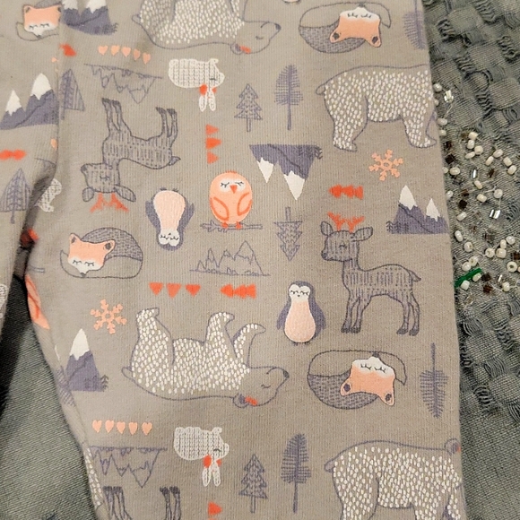 Darling little 3-6 month Pants/Leggings - Picture 1 of 2